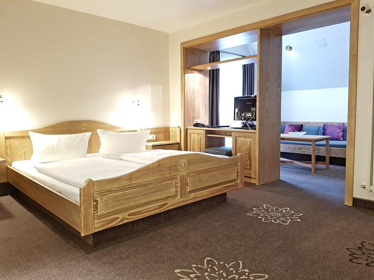 Hotel In Den Herrnwiesen เวิร์ทไฮม์ ภายนอก รูปภาพ
