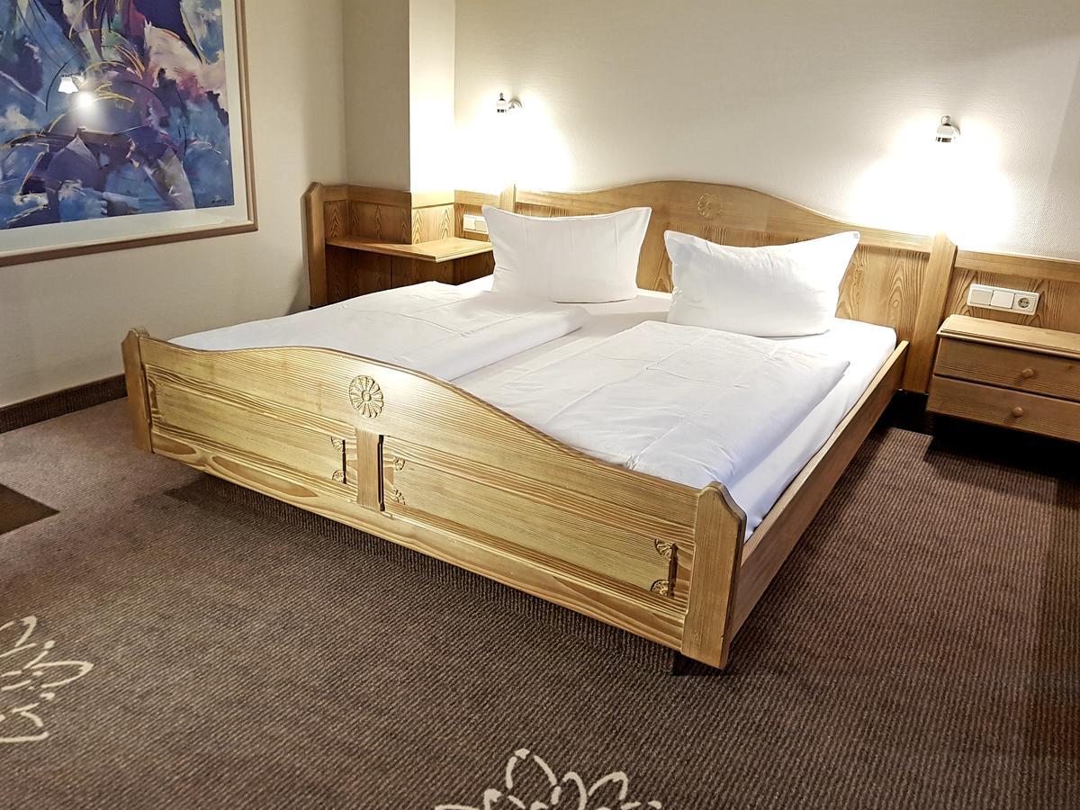 Hotel In Den Herrnwiesen เวิร์ทไฮม์ ภายนอก รูปภาพ