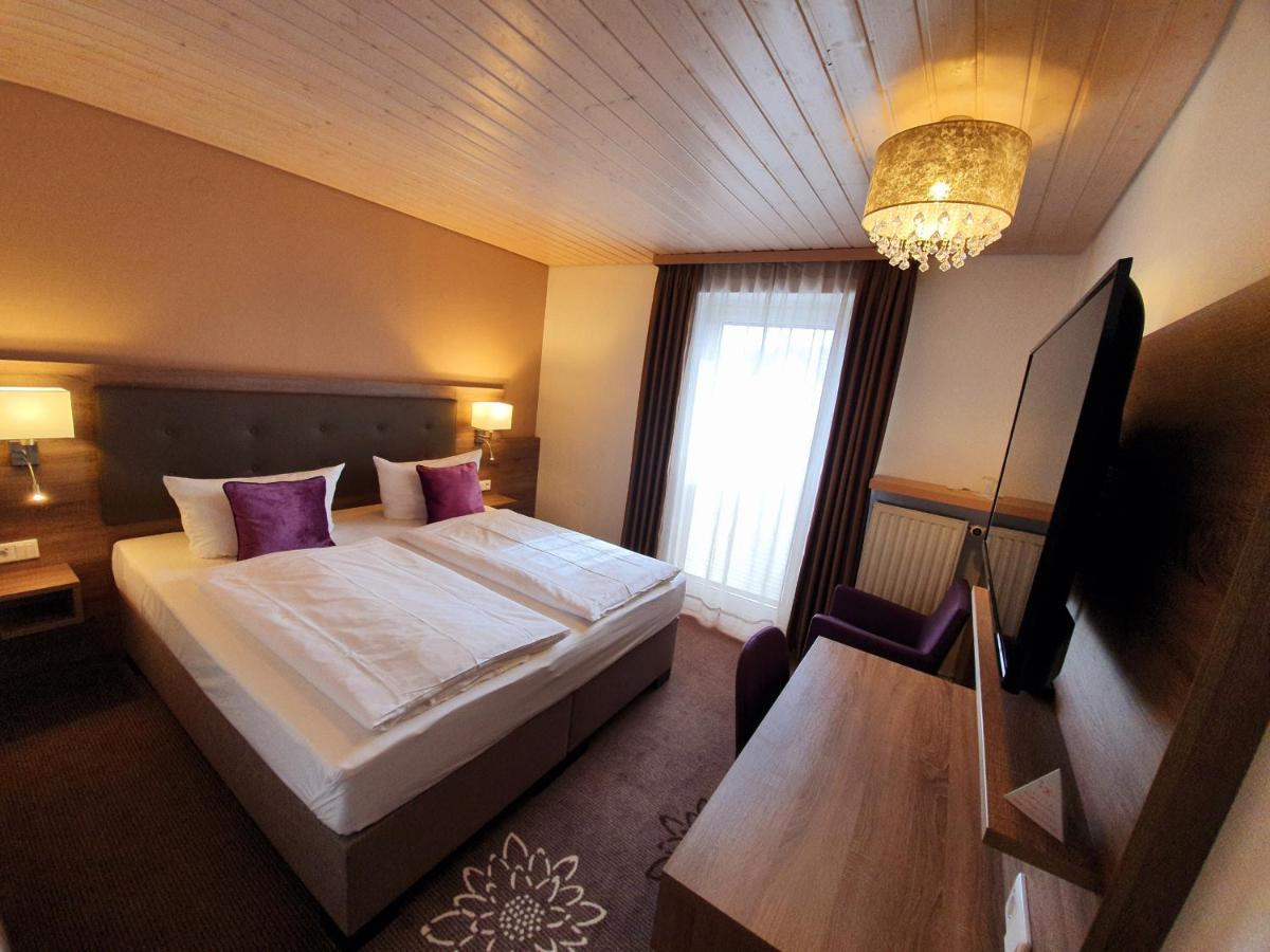 Hotel In Den Herrnwiesen เวิร์ทไฮม์ ภายนอก รูปภาพ