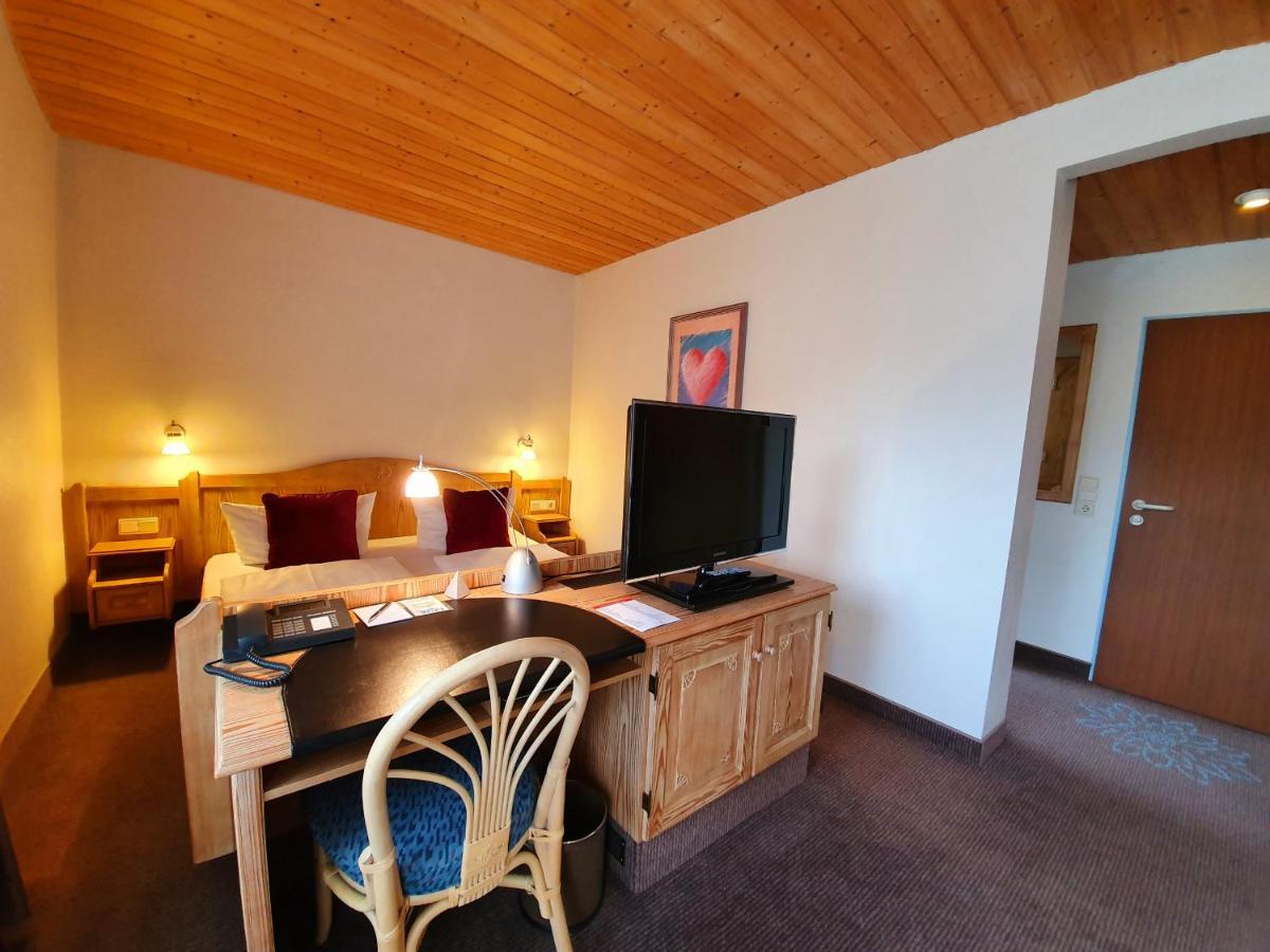 Hotel In Den Herrnwiesen เวิร์ทไฮม์ ภายนอก รูปภาพ