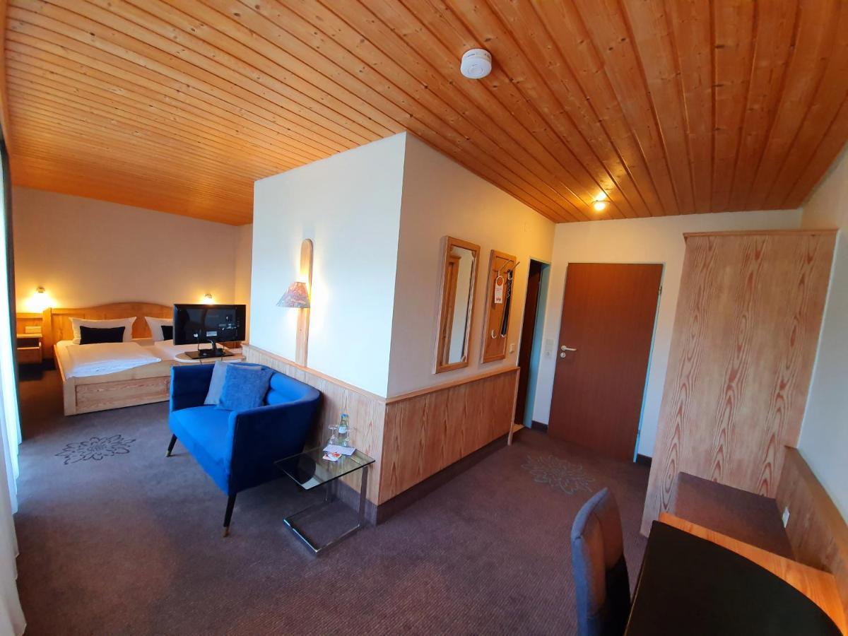 Hotel In Den Herrnwiesen เวิร์ทไฮม์ ภายนอก รูปภาพ